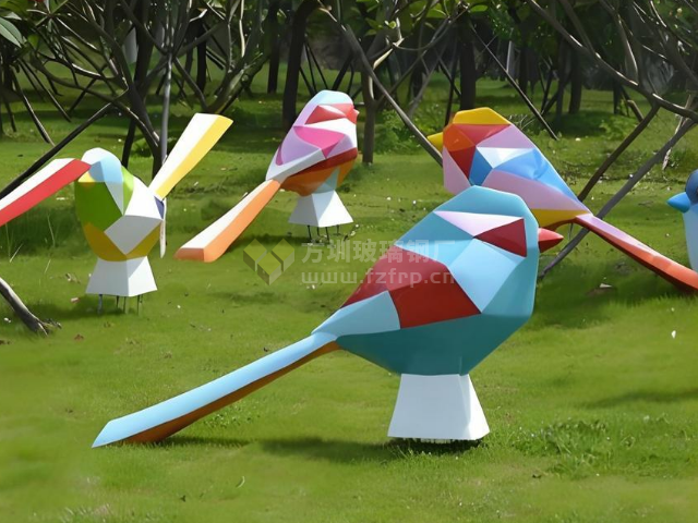 几何飞鸟凝固园林的诗意瞬间